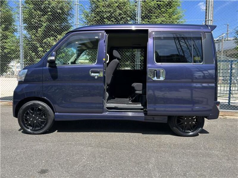 ATRAI WAGON