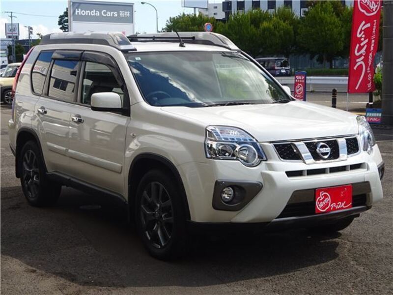 X-TRAIL