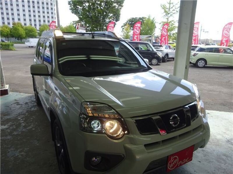 X-TRAIL