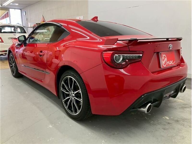 86