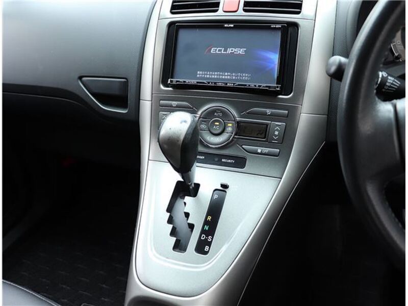 AURIS
