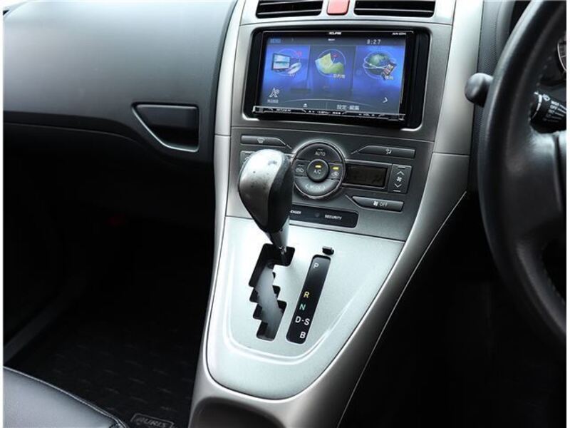 AURIS