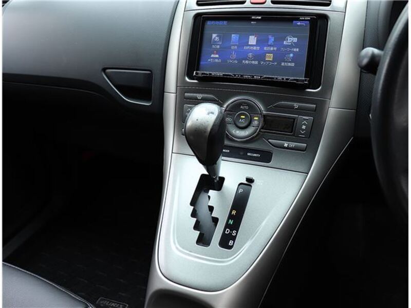 AURIS