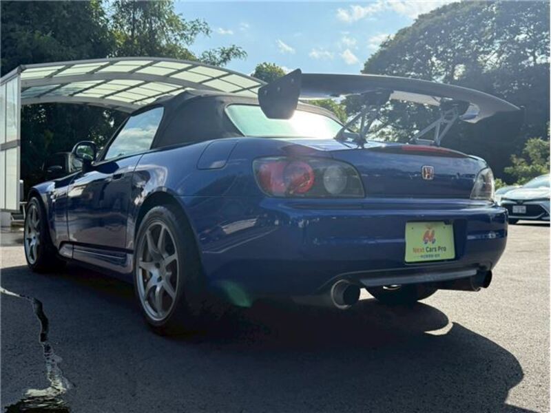 S2000