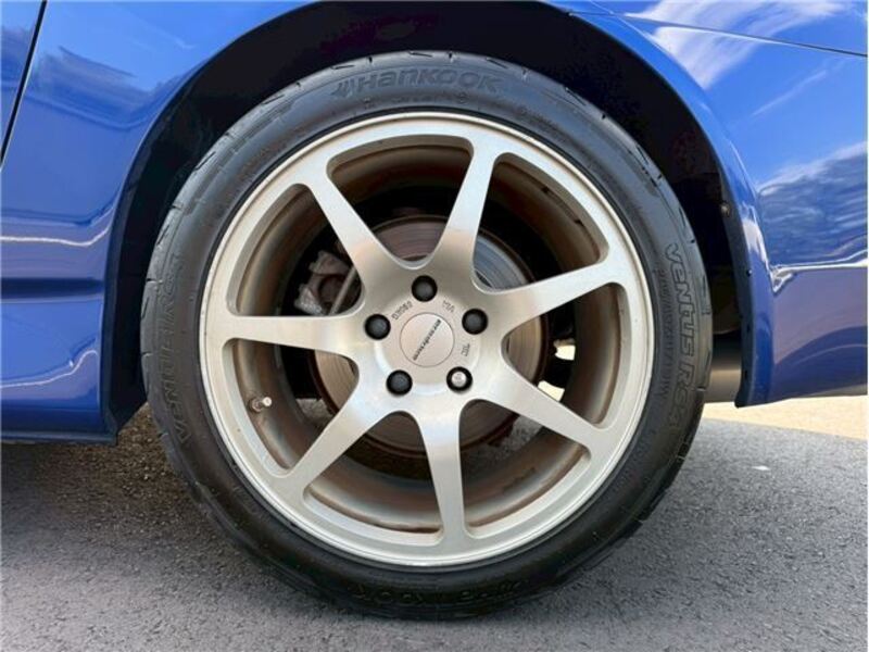 S2000
