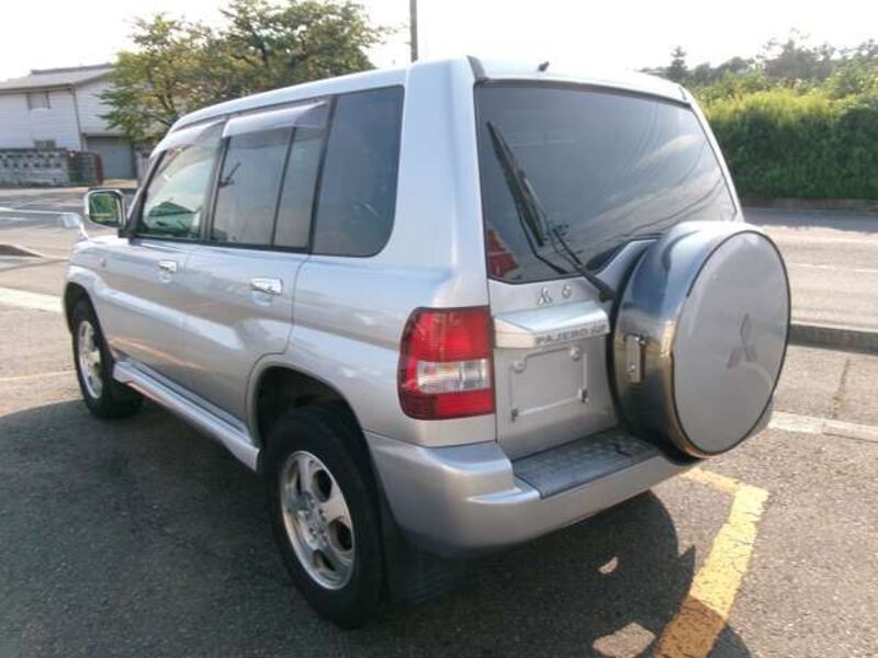 PAJERO IO