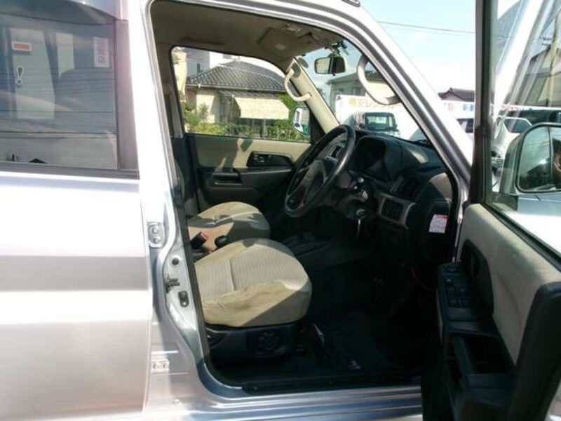 PAJERO IO