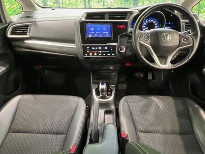 FIT HYBRID