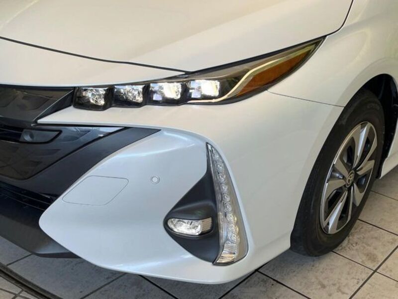 PRIUS PHV