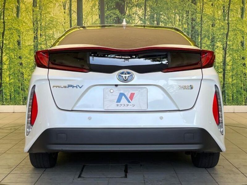 PRIUS PHV