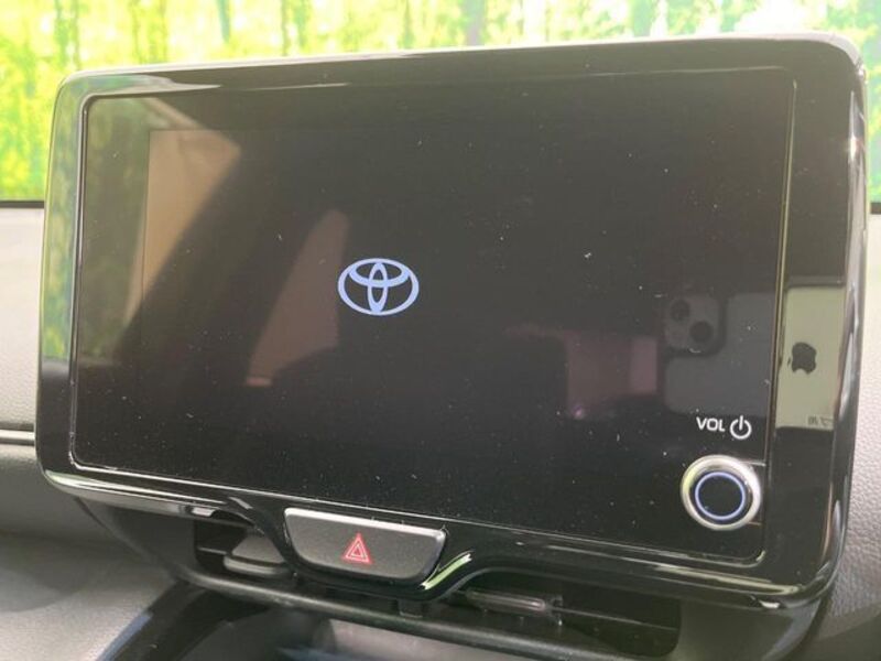 YARIS CROSS