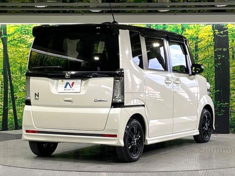 N BOX CUSTOM