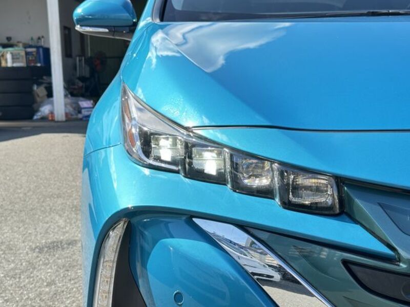 PRIUS PHV