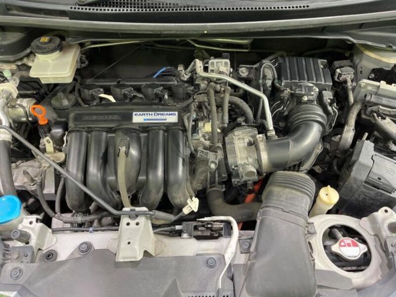 FIT HYBRID