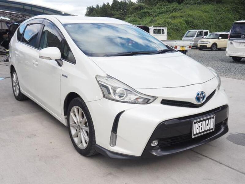 PRIUS ALPHA