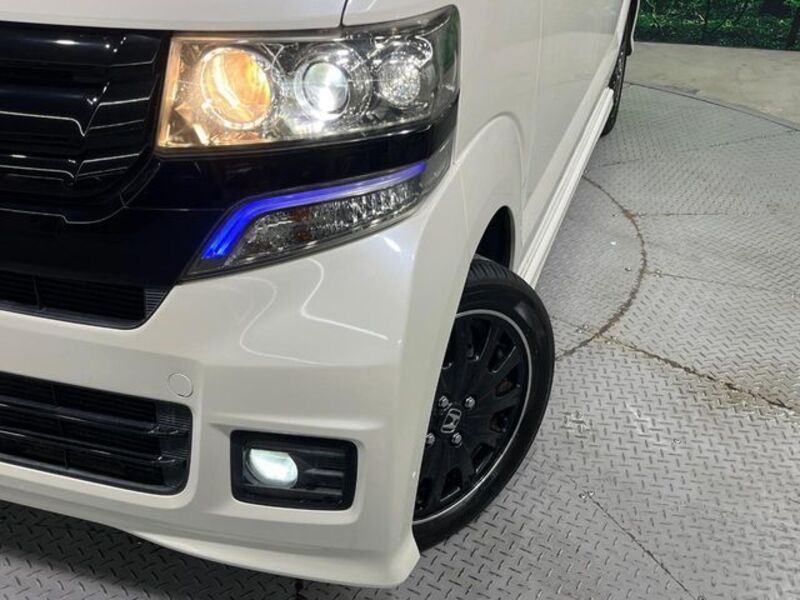 N BOX CUSTOM