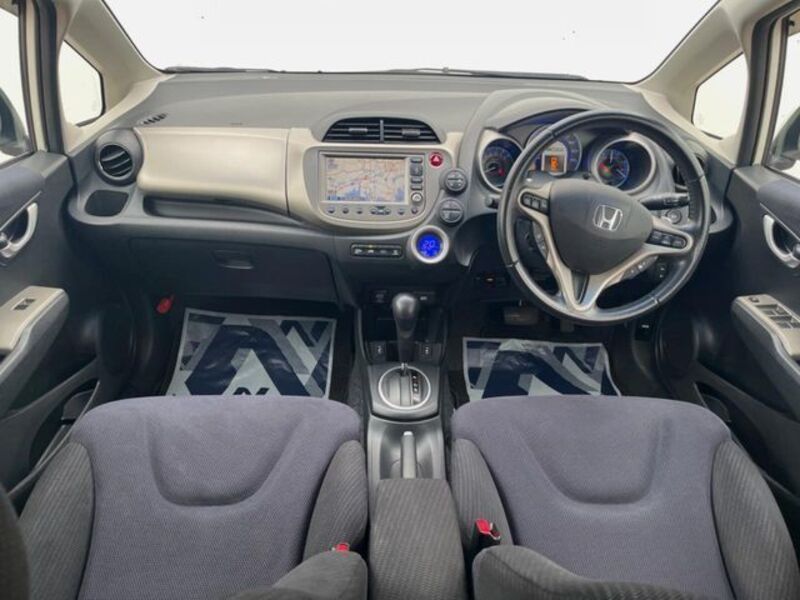 FIT HYBRID