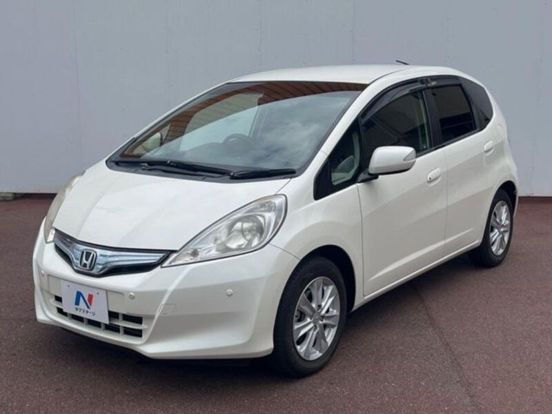 FIT HYBRID
