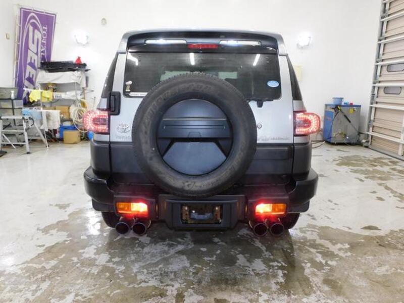 FJ CRUISER