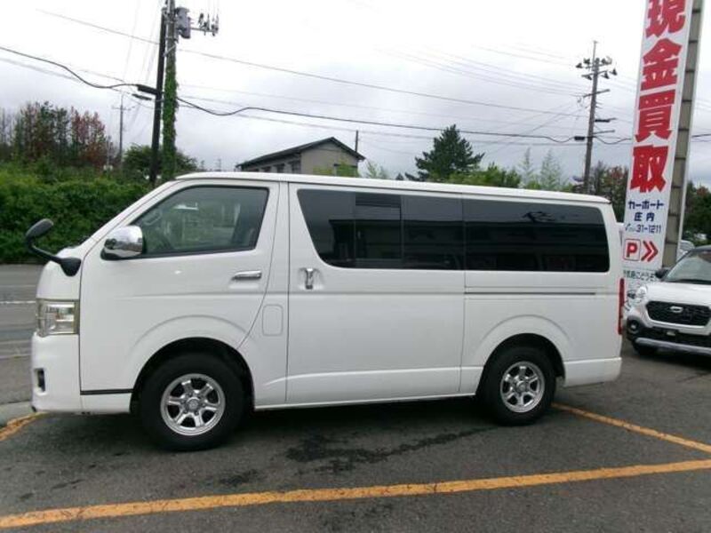 HIACE VAN