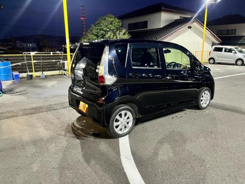EK CUSTOM