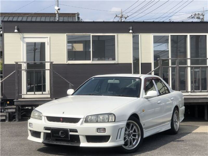 SKYLINE-0