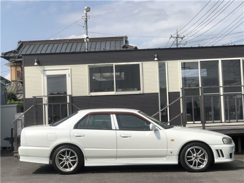 SKYLINE