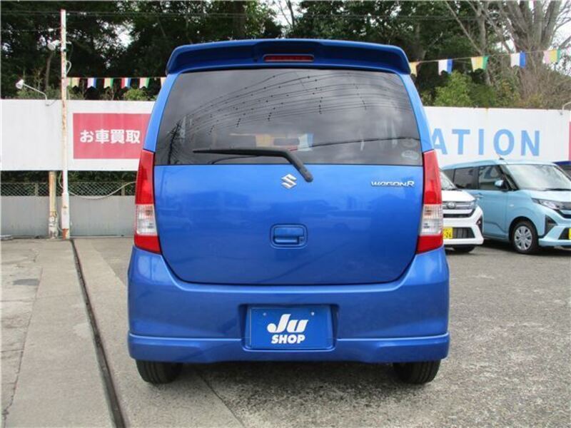 WAGON R