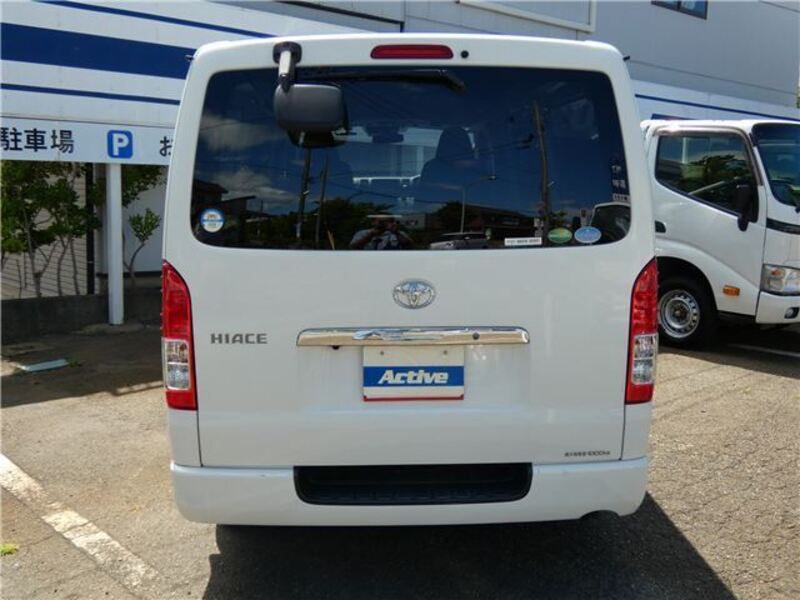 HIACE VAN