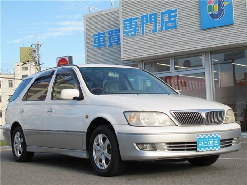 TOYOTA VISTA ARDEO