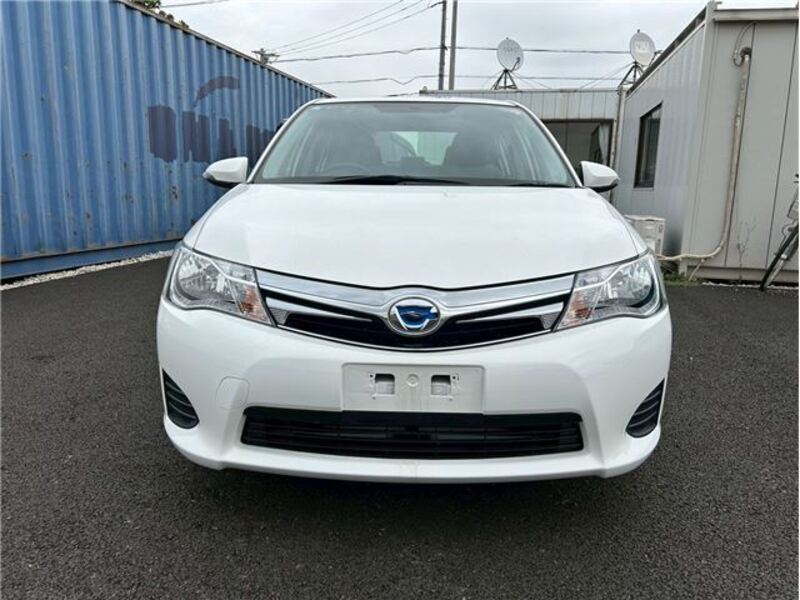 COROLLA AXIO