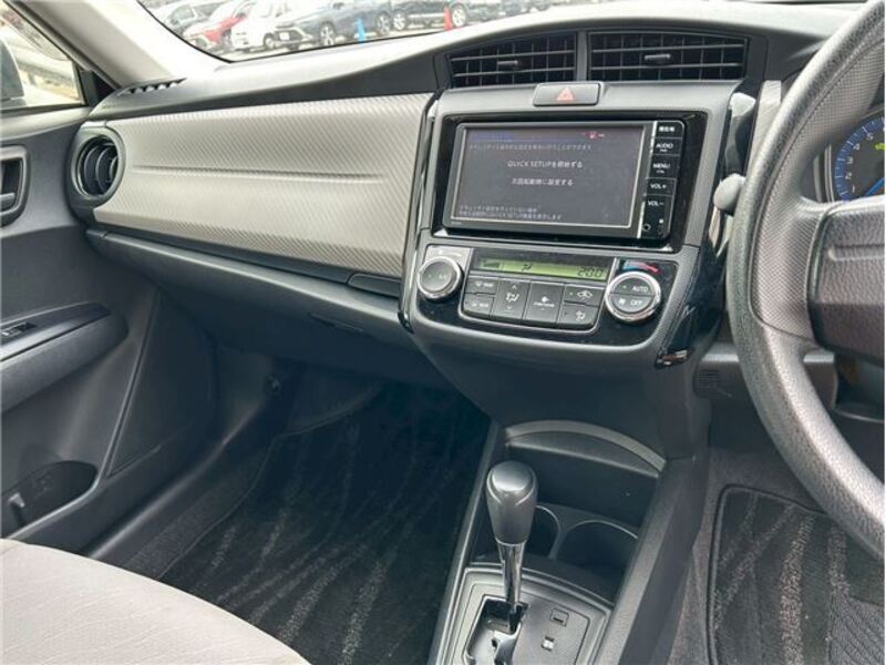COROLLA AXIO