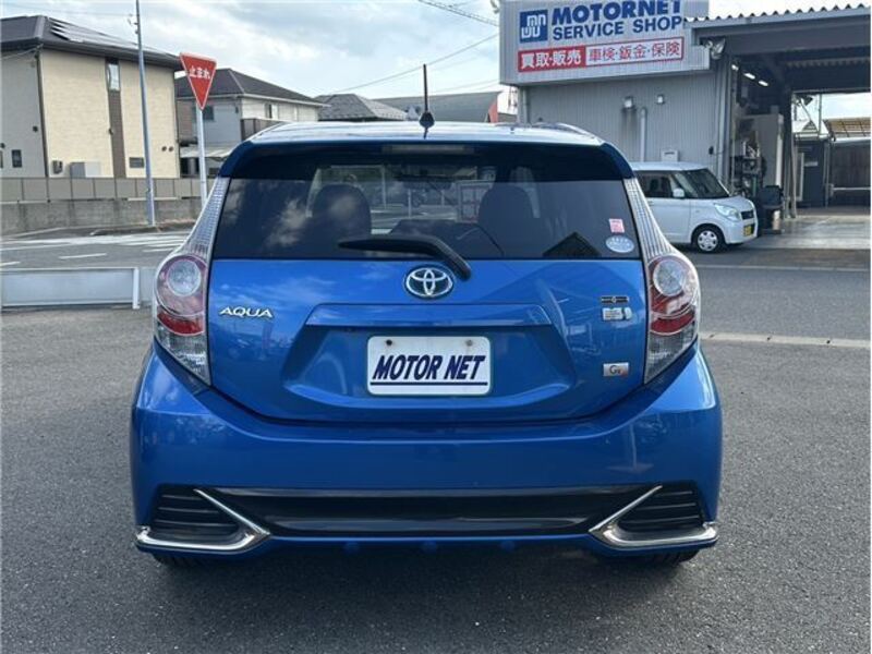 AQUA