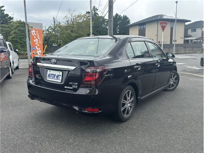 COROLLA AXIO