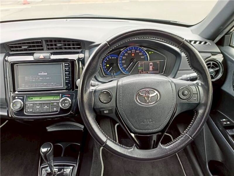 COROLLA FIELDER