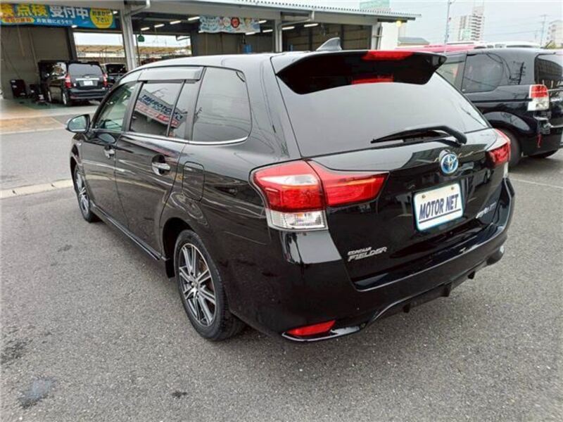 COROLLA FIELDER