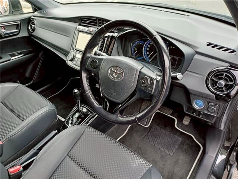 COROLLA FIELDER