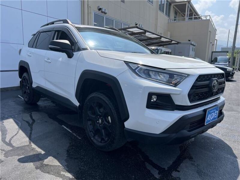 RAV4