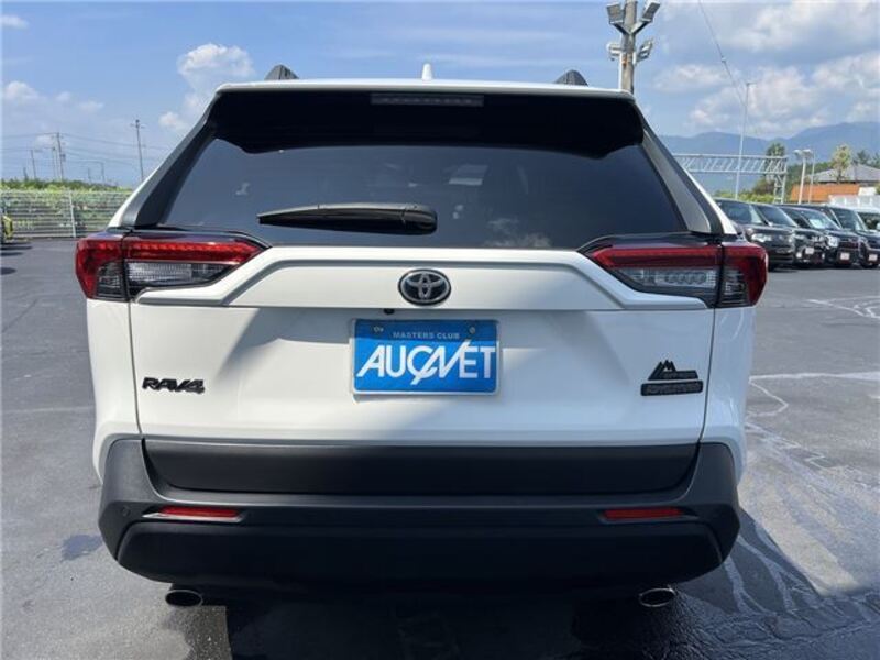 RAV4