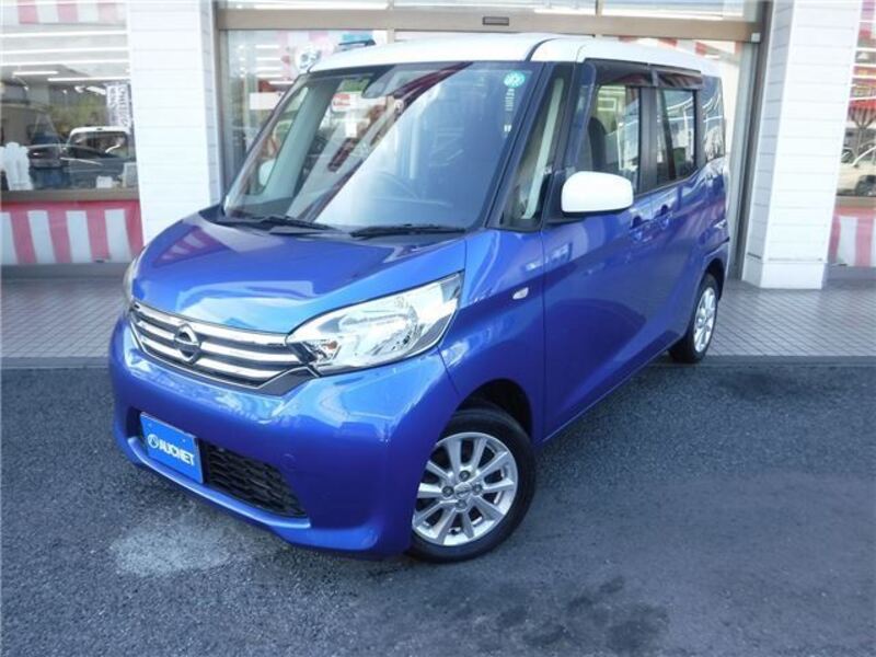 NISSAN DAYZ ROOX