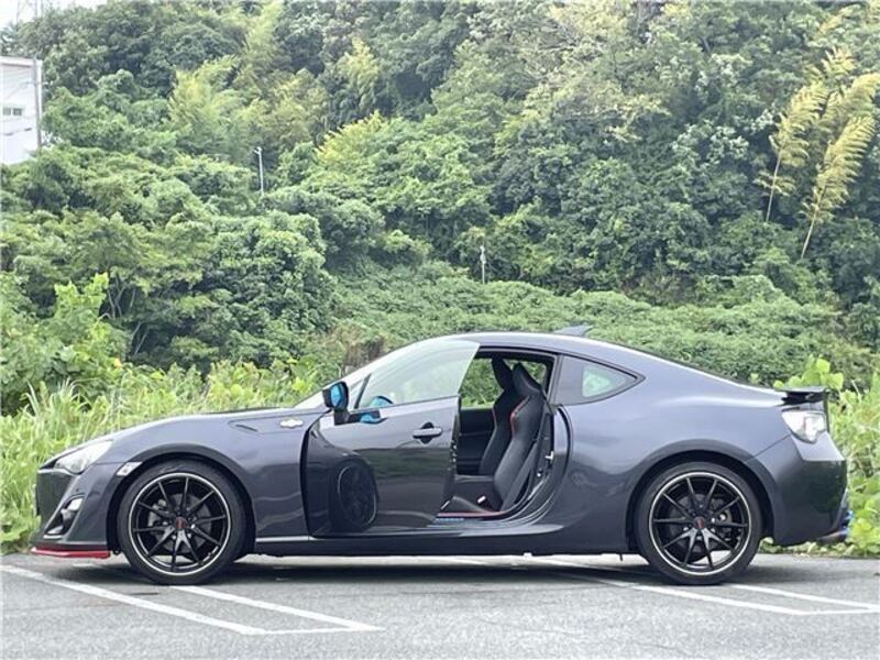 86