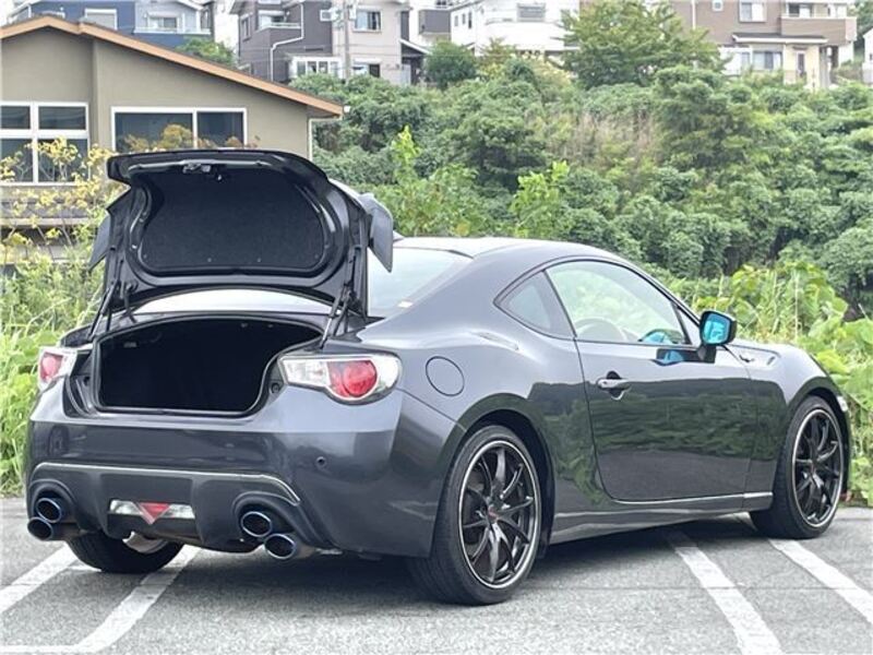 86