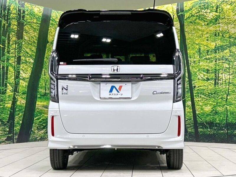 N BOX CUSTOM