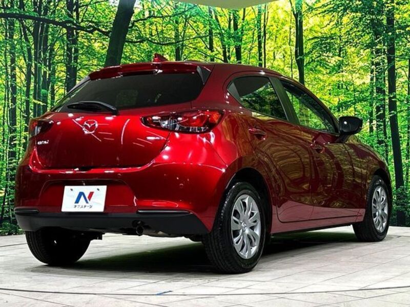 MAZDA2