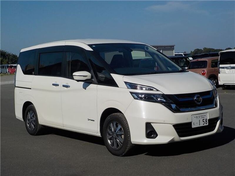 NISSAN SERENA