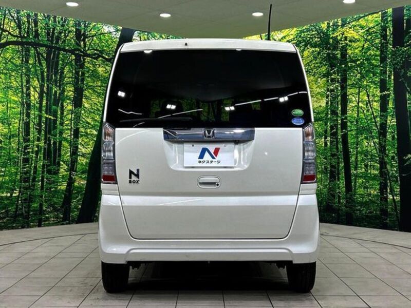N BOX