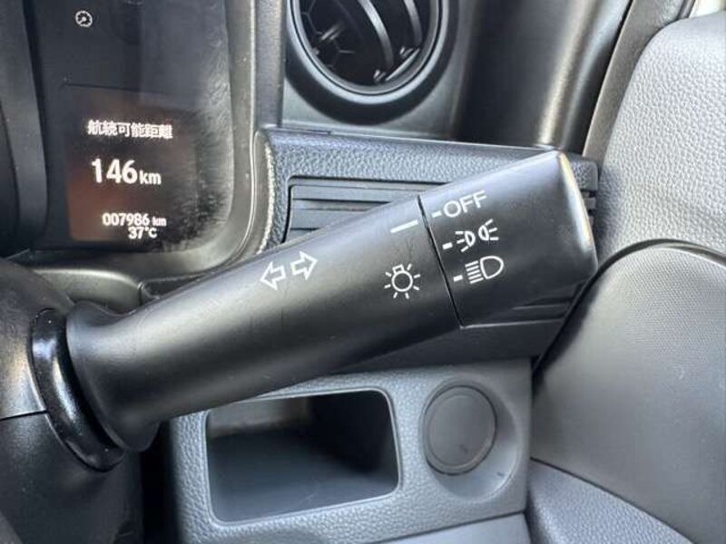 N-VAN