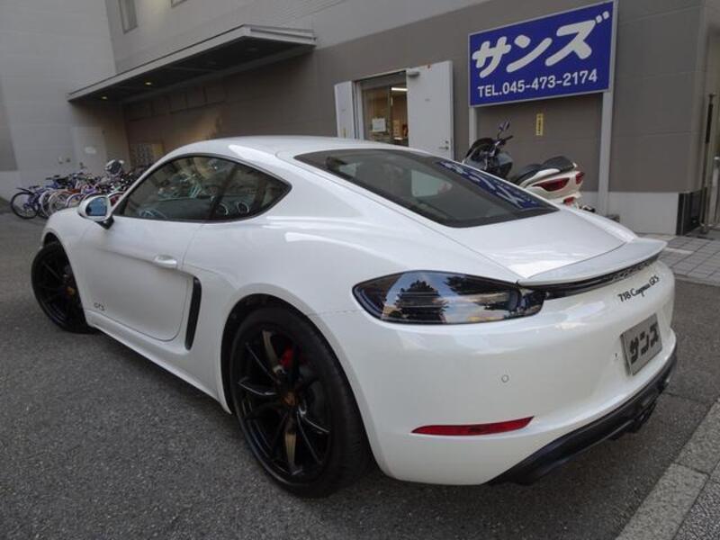 718 CAYMAN