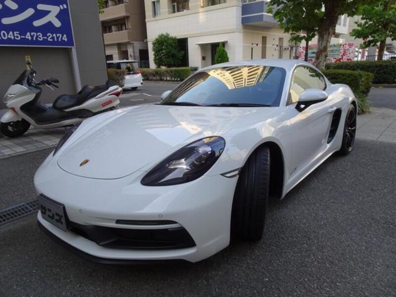 718 CAYMAN