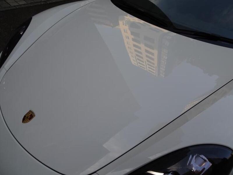 718 CAYMAN